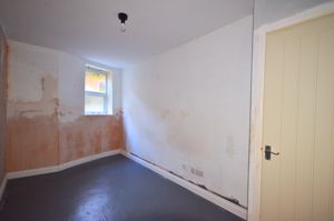 Photo 8- click for photo gallery